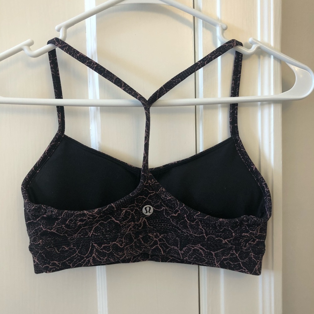 Lulu lemon bra size 4